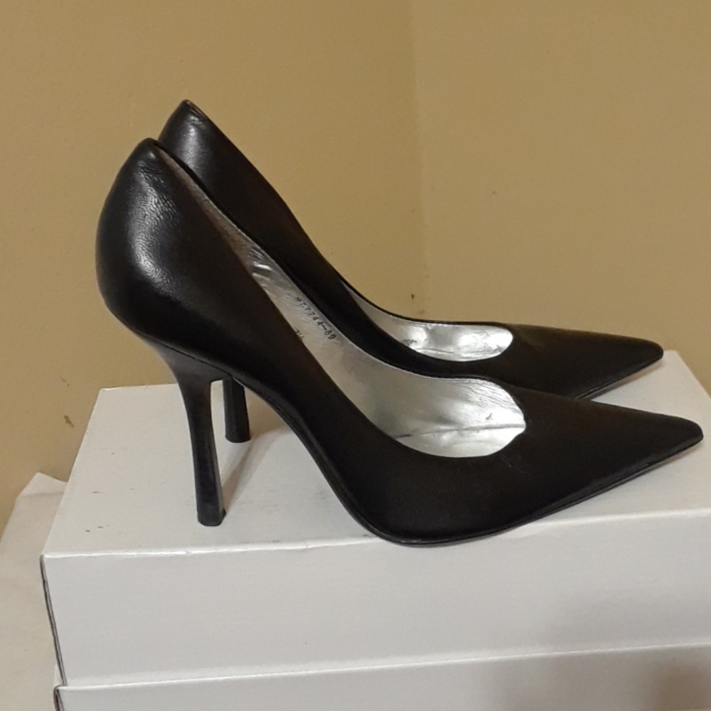 CATHY JEAN  - BLACK STILETTOS  - SZ 7 1/2